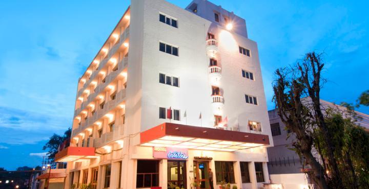 Hotel Atithi Agra  Kültér fotó