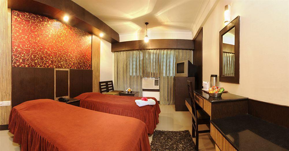 Hotel Atithi Agra  Kültér fotó