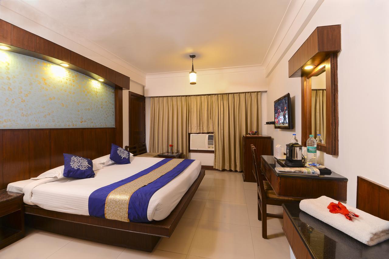 Hotel Atithi Agra  Kültér fotó